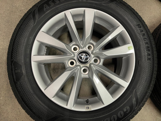 Sold 2024 Toyota Camry factory 16 Wheels Tires Rims OEM GDY 205/65/16