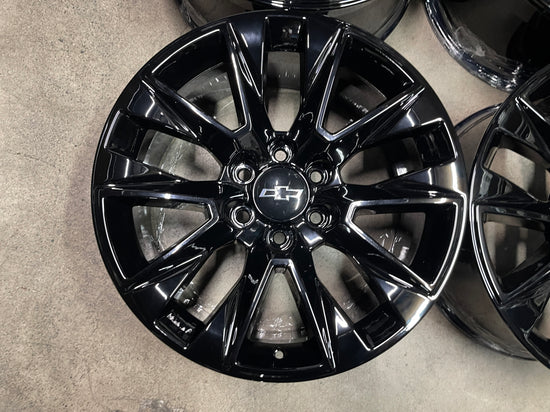 Sold 4) 2024 Chevy Silverado Z71 Factory 20 Wheels OEM 5919 Rims 84486663 Gloss Black