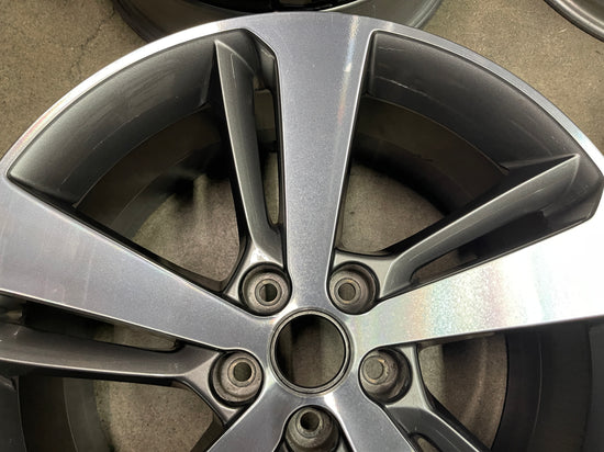 One used 2022 2023 2024 Genesis GV80 Factory 20 Wheel Rim OEM 52910T6100 Single