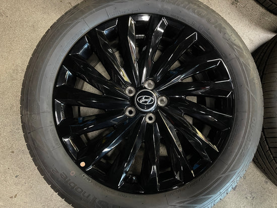 Sold 2025 Hyundai Palisade Calligraphy Factory 20 Wheels Tires OEM 71048 Rims Black