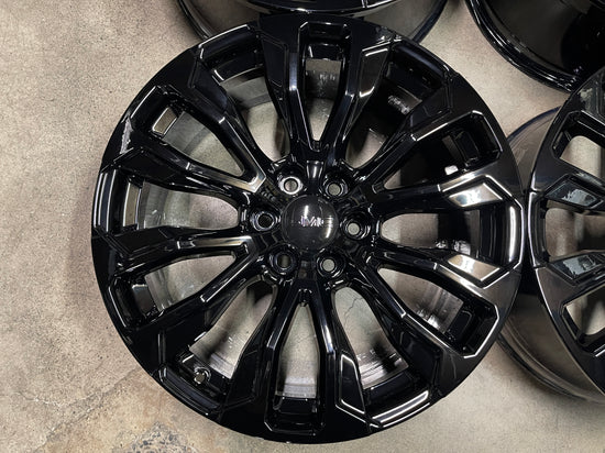 Sold Four 2024 GMC Yukon Sierra Denali Factory 22 Wheels OEM Silverado 84446143 Black