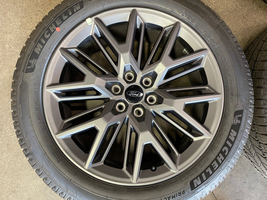 Sold 2025 Ford Expedition Factory 22" Wheels Tires OEM SL14-1007-LA Rims F150 Michelin 2755022