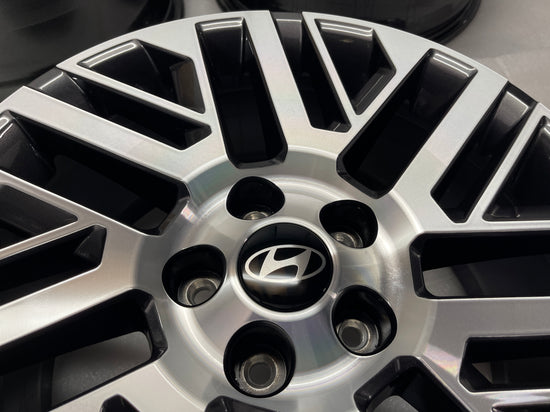 One Single 2026 Hyundai Palisade Factory 18 Wheel OEM Rim 52910-P9110