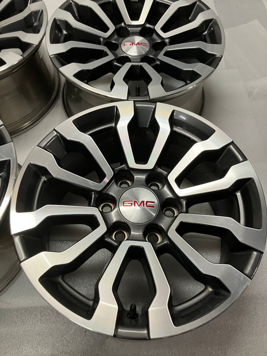 Four 2023 GMC Sierra AT4 OEM Factory 18 Wheels 5909 Rims Silverado 23377014