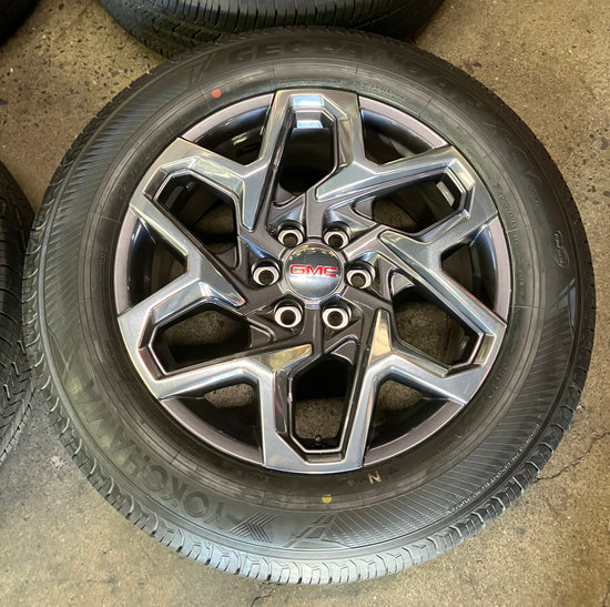 Sold 2025 GMC Sierra Yukon 1500 Factory 20 Wheels Tires OEM 84775275 Rims 265/60/20