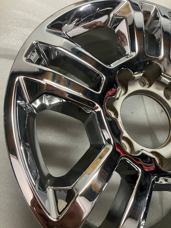 Sold Single 20" OEM Chrome Wheel Rim 2019 Chevrolet Silverado 2500 3500 22909144