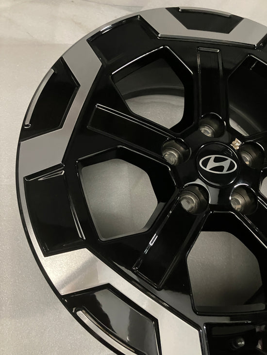 ONE Single 2024 Hyundai Santa Fe Factory 18 Wheel OEM Palisade Rim Tucson