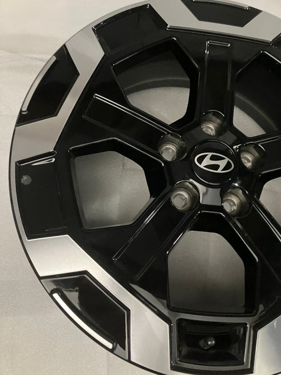 ONE (1) 2024 Hyundai Santa Fe Factory 18 Wheel OEM Palisade Rim Tucson