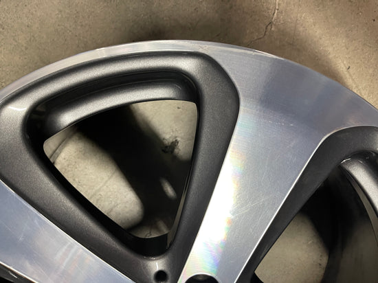 One 2018 MBZ GLC GLC300 Factory 19 Wheel OEM 85481 Rim A2534011000