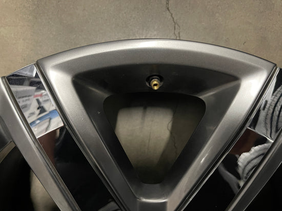 Sold One 2020 Cadillac Escalade Factory 22 Wheel 4739 Rim OEM 22962909