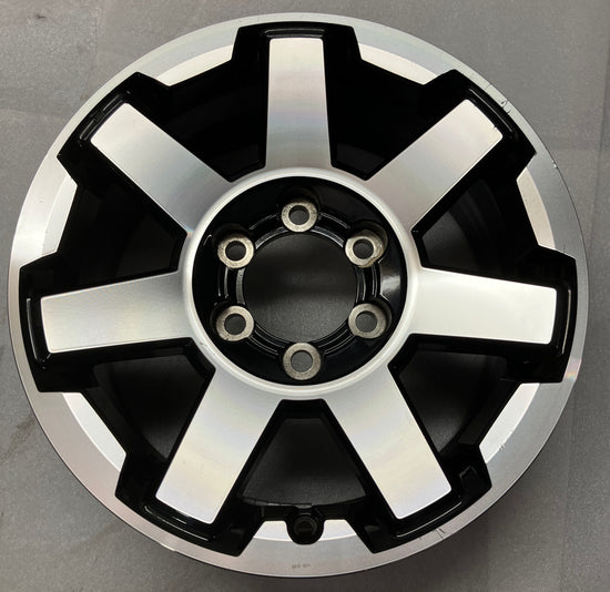 One (1) OEM Toyota 4Runner Factory 17" Alloy Wheel Rim 75154 4261135581 4261135580