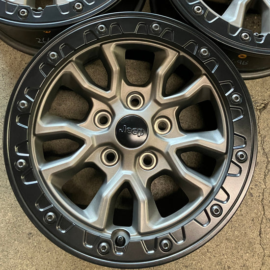 Sold Five 2024 Jeep Wrangler Rubicon Gladiator Factory 17" Wheels OEM 9304 Rims Bead lock