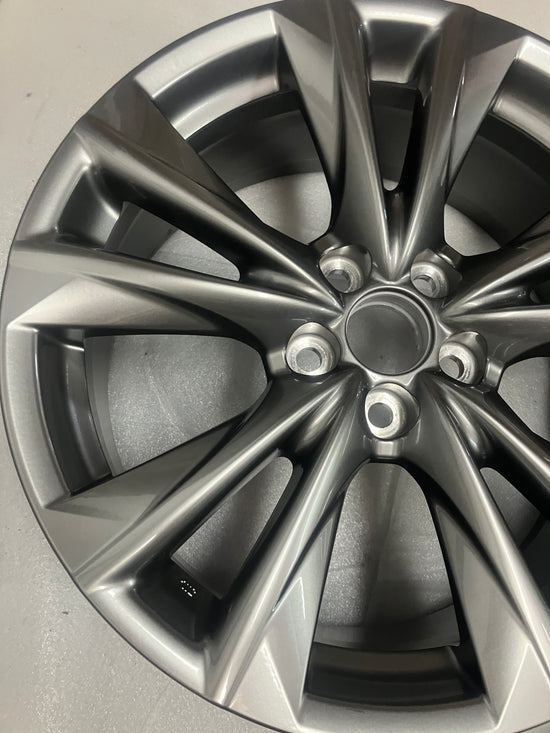 OEM 19" Lexus ES250 ES350 Hyper Silver Wheel Rim 19x8 | 4261106190 | 2019–2021 Take-Off