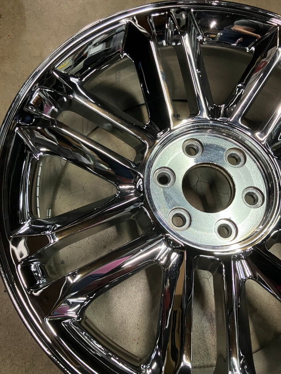 One 2014 Cadillac Escalade Platinum ESV EXT OEM Design 22 Wheel 5358 Copy Rim Chrome