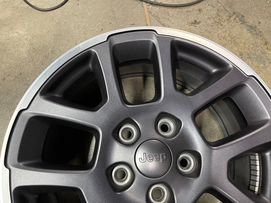One 2024 Jeep Gladiator Factory 18 Wheel OEM Rim Rubicon 6KC89TRMAA Wrangler