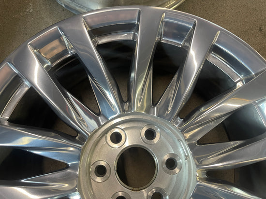 One 2025 Cadillac Escalade Platinum Factory 22 Wheel OEM Rim 84460119 Polished