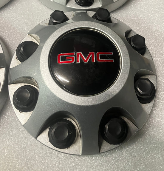 Full Set of 4 GMC Sierra 2500 center caps silver 9597819