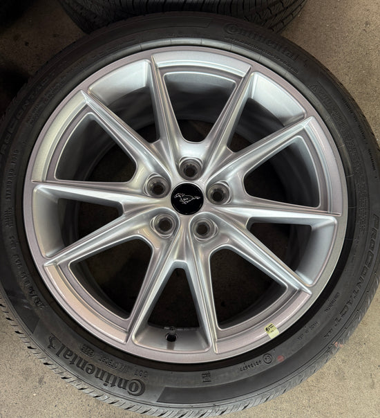 Sold 2025 Ford Mustang GT Factory 19 Wheels Tires Rims Silver OEM PR3C1007CA 255/40/19