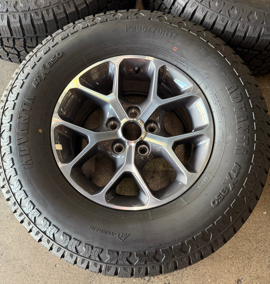 Set of 5 Take Off 2024 2025 Jeep Wrangler Gladiator 17 wheels Tires 285/70/17 Advanta ATX