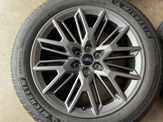 Four 2025 Ford Expedition Factory 22" Wheels Tires OEM Rims F150 Michelin 2755022