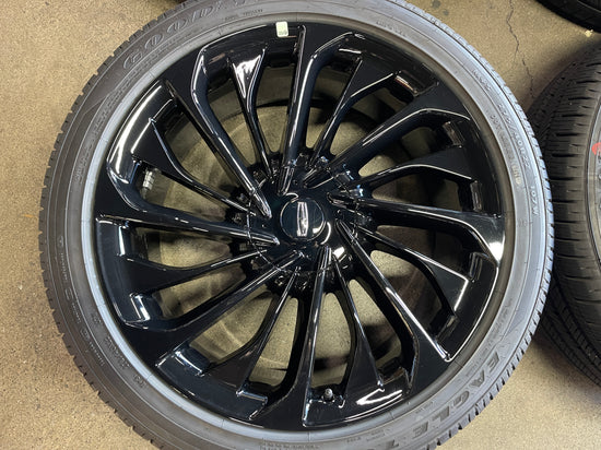 Sold 2025 Lincoln Aviator Black Label Factory 22 Wheels Tires OEM Rims 275/40/22 GoodYear