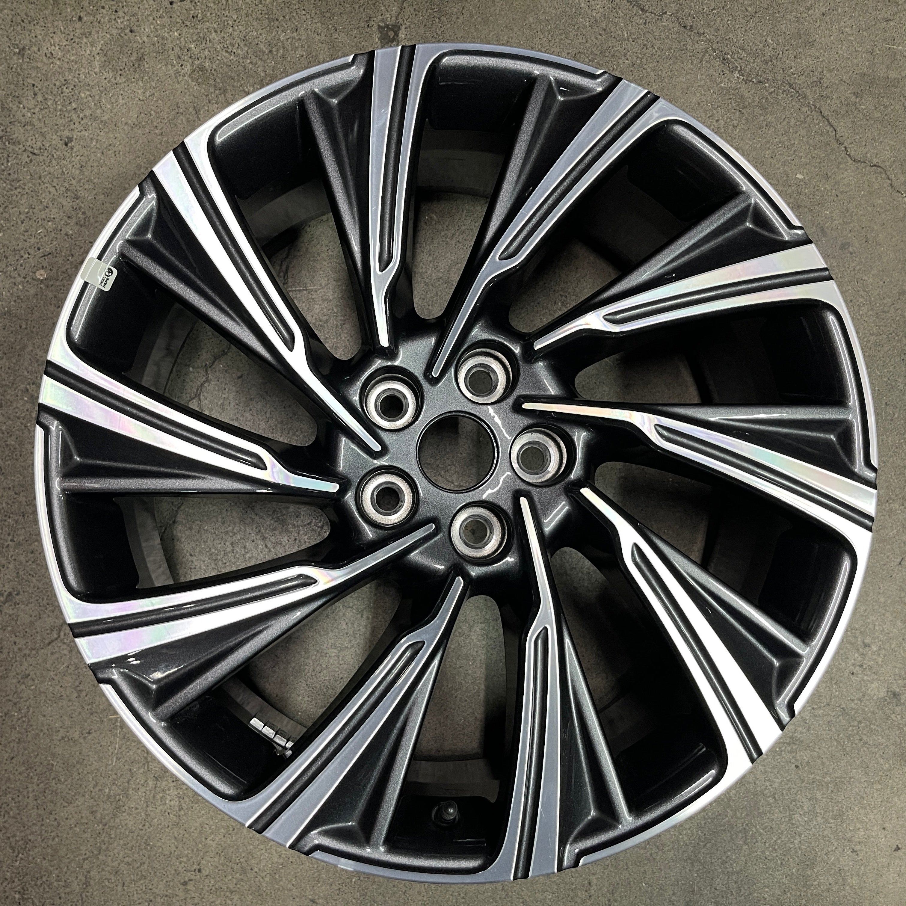 2020-2025 Lincoln Aviator OEM Wheel Rim 20x8 +37.5 Machined Face