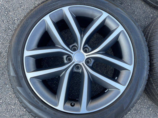 2025 Land Rover Range Rover Sport Factory 22 Wheels Tires Rims 3524 OEM N9X2GB