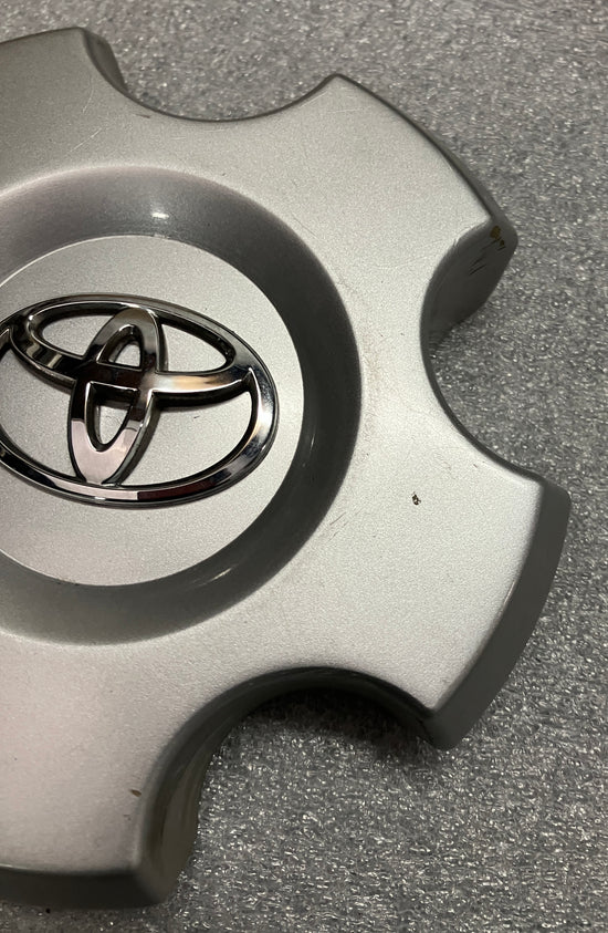 Single 2007-2013 Toyota Tundra Sequoia OEM Center Cap 42603-0C070 69517