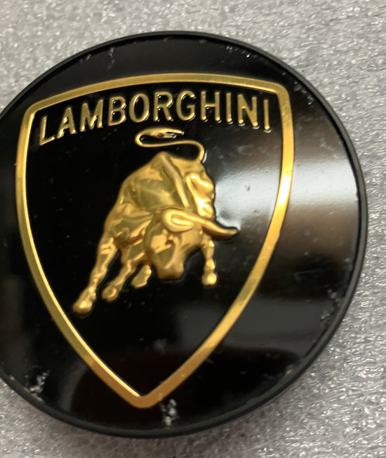One Single Authentic 2018-2024 Lamborghini Urus OEM center cap 470.601.147