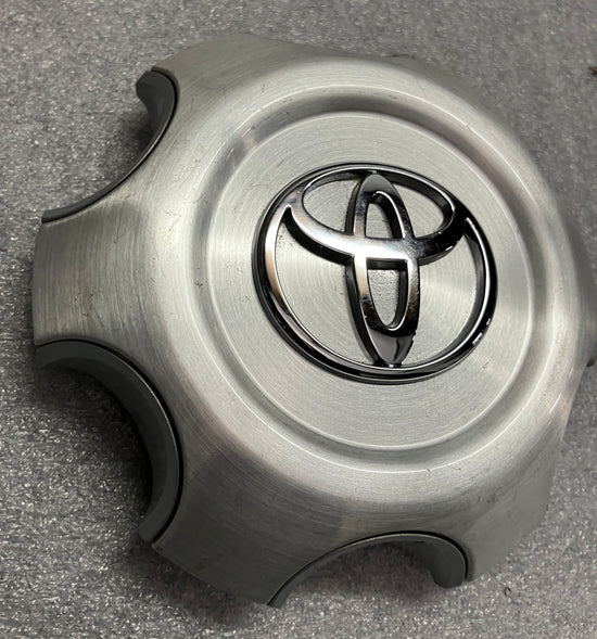 Sold One Single 2006-2009 Toyota 4Runner OEM Machined Finish Center Cap 69430 42603-60500