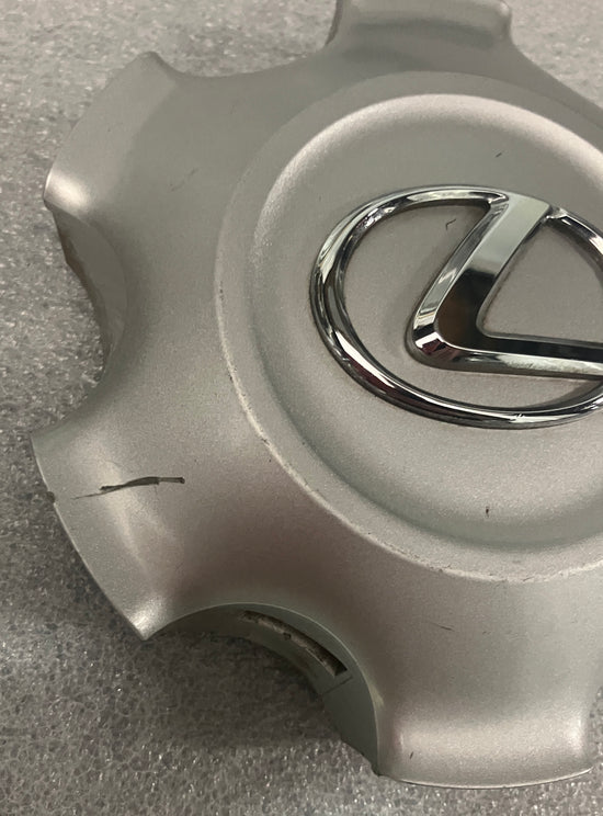 One Single 2010-2021 Lexus GX460 OEM Wheel Center Cap SILVER 74229