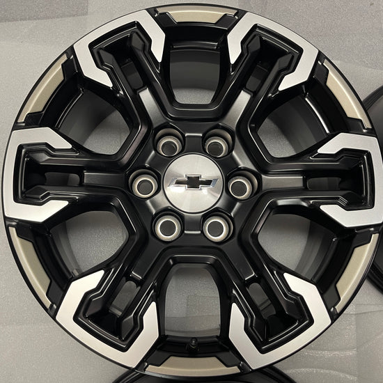 Sold Four 2022-2025 Chevy Silverado ZR2 18" Wheels OEM 14089 Rims 84775277 Black