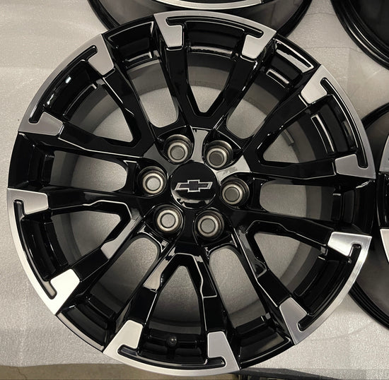 Sold Four 2025 Chevy Traverse Factory 18 Wheels OEM 14154 Rims 84886617 Black