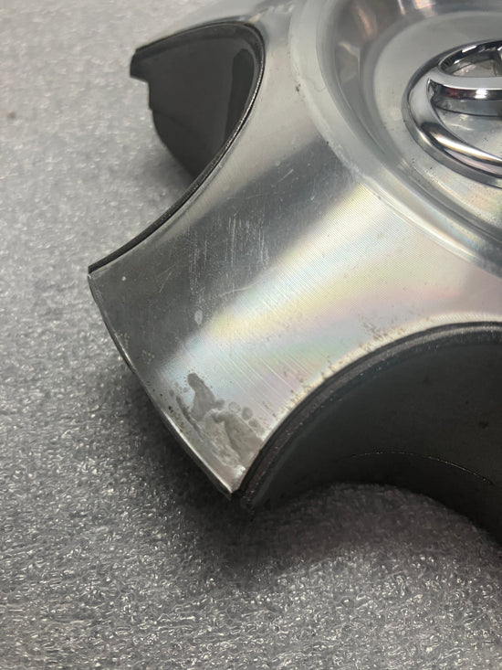 Single Factory Genuine OEM 2007-2022 Toyota Tundra Center Cap 426030C 69533100