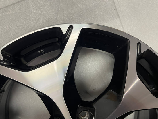 Single One 2014 - 2018 Subaru Forester Factory 18 Wheel OEM Rim Black machined