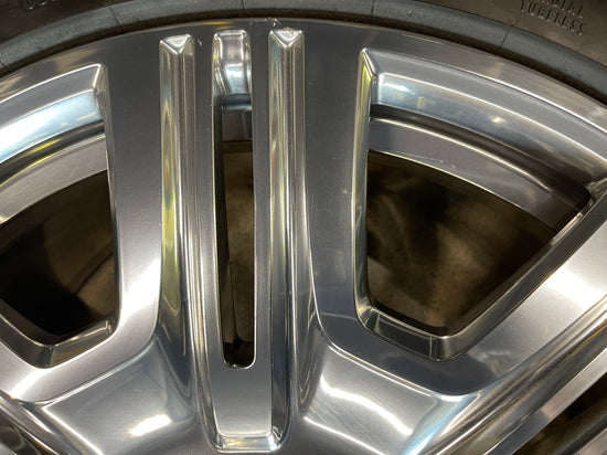 Rolls Royce Cullinan Factory 22 Wheels Tires TPMS OEM Rims 688470838714 688470838715