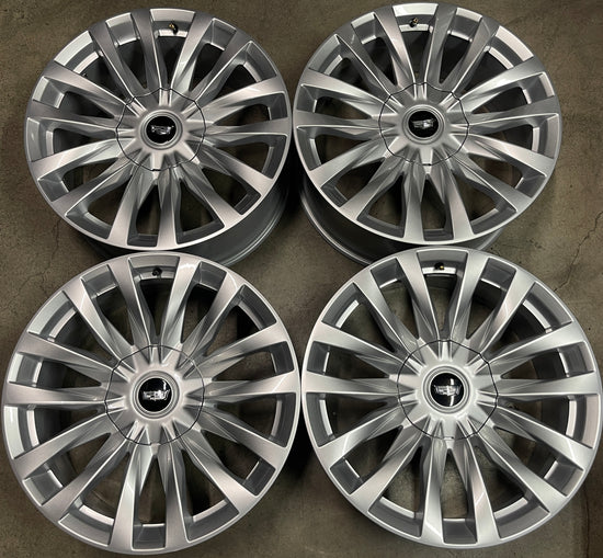 Four 2024 Cadillac Escalade Platinum Factory 22 Wheels OEM Rims 84460119 Silver