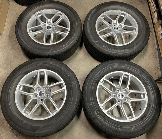 Sold 2024 Ford Explorer Factory 18" Wheels Tires OEM RB5C1007B1A 255/65/18 Hankook