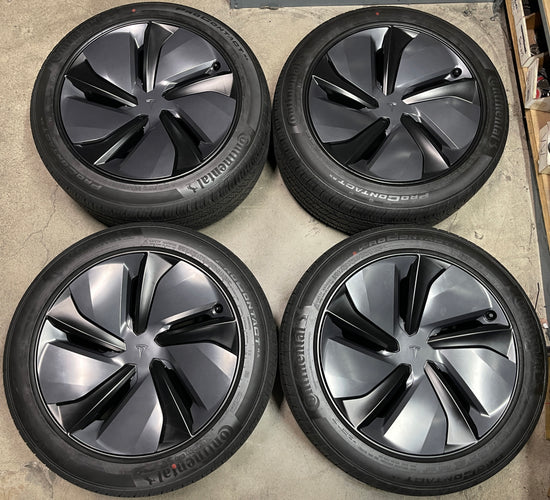 Sold 2025 Tesla Model Y Factory 19 Wheels Tires Hubcaps OEM Rims 5X4.5 Crossflow 2188226-00-B
