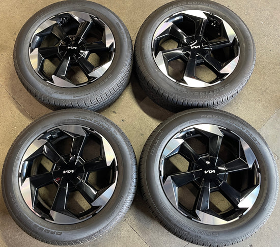 Sold 2024 KIA Sorento 19 Wheels Tires OEM Rims 52910P2730 Sportage