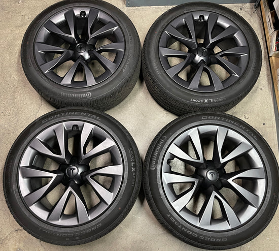 Sold 2024 Tesla X Factory 20 Wheels Tires OEM Rims 162022100B 162022200B