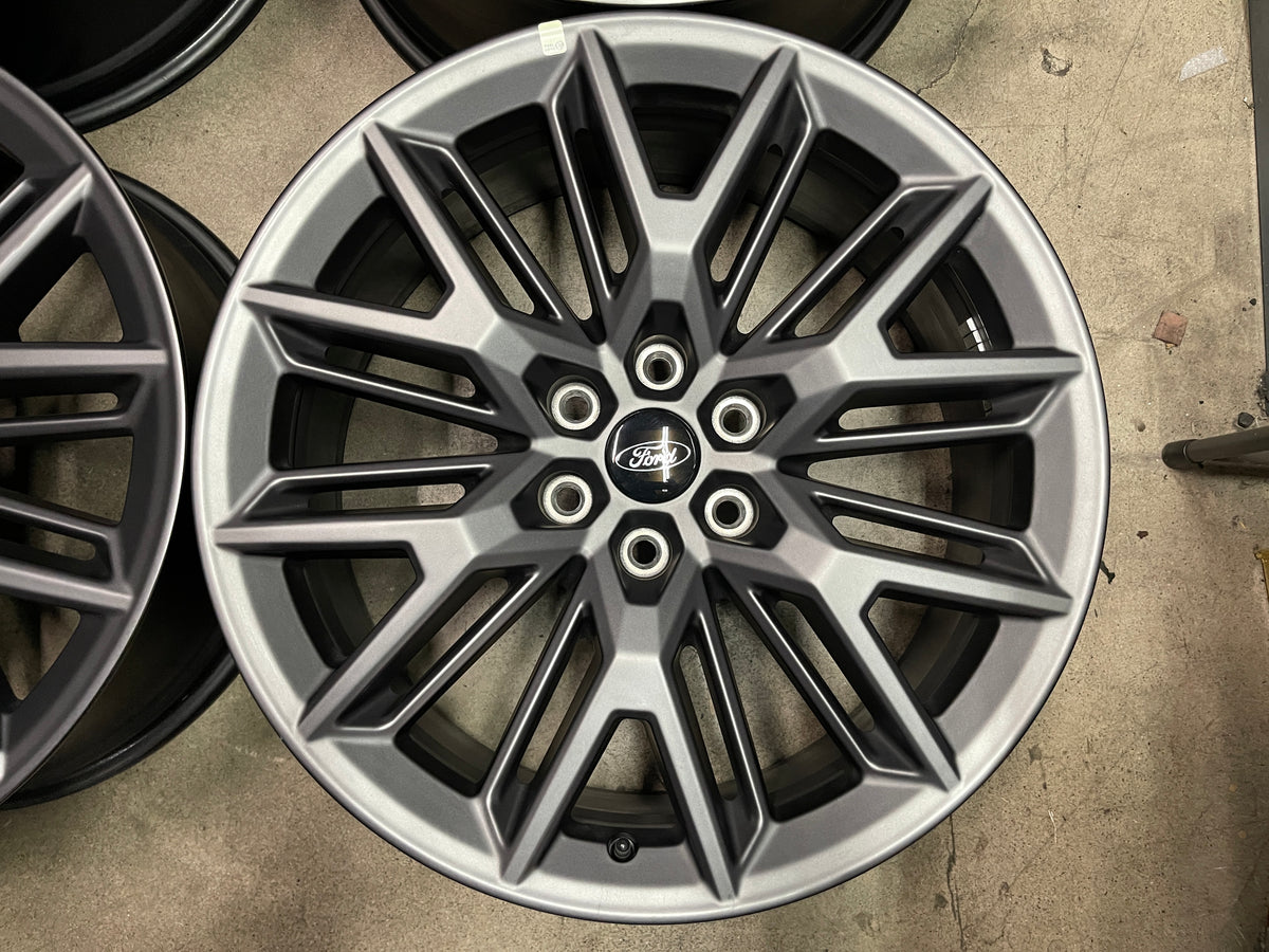 Stock Expedition Rims 2025 Ford Expedition OEM Wheels & Tires 22x9 +41 – Socal Wheels
