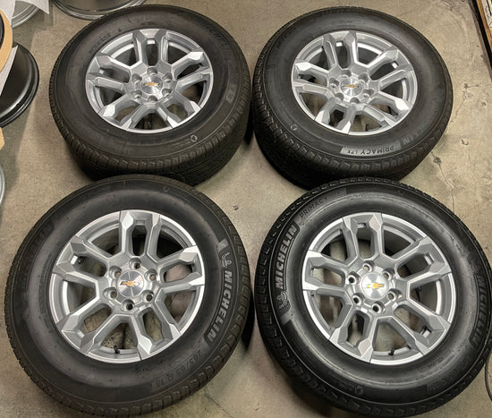 Sold 2025 Chevy Silverado Tahoe Factory 18 Wheels Tires Rims OEM SUB 1500 Michelin 14091