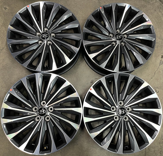Sold Four 2025 Hyundai Palisade calligraphy Factory 20 Wheels Oem 71048 Rims 52910-S8820