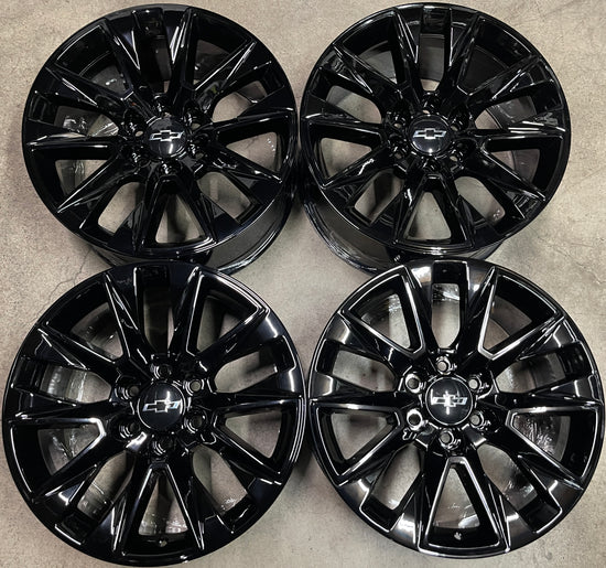 Sold 4) 2024 Chevy Silverado Z71 Factory 20 Wheels OEM 5919 Rims 84486663 Gloss Black