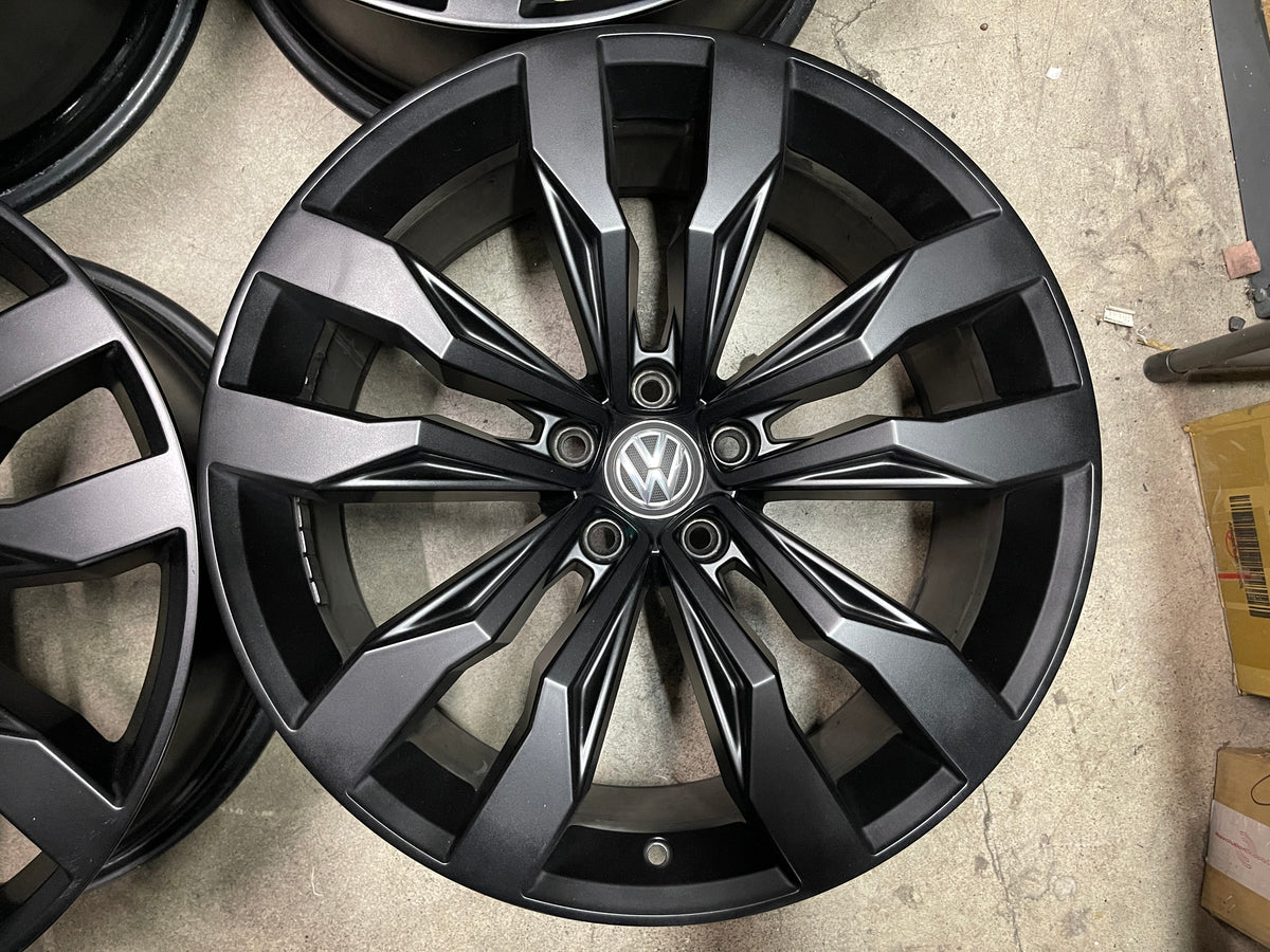 70049 2021 Volkswagen Tiguan OEM Wheels Rims 20x8.5 +38 Satin Black – Socal ...