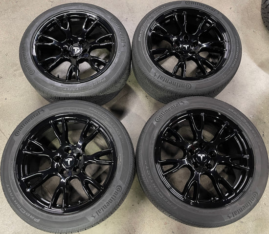 Sold 2024 Tesla Model S Plaid Factory 19 Wheels Tires OEM Rims Tempest Gloss Black