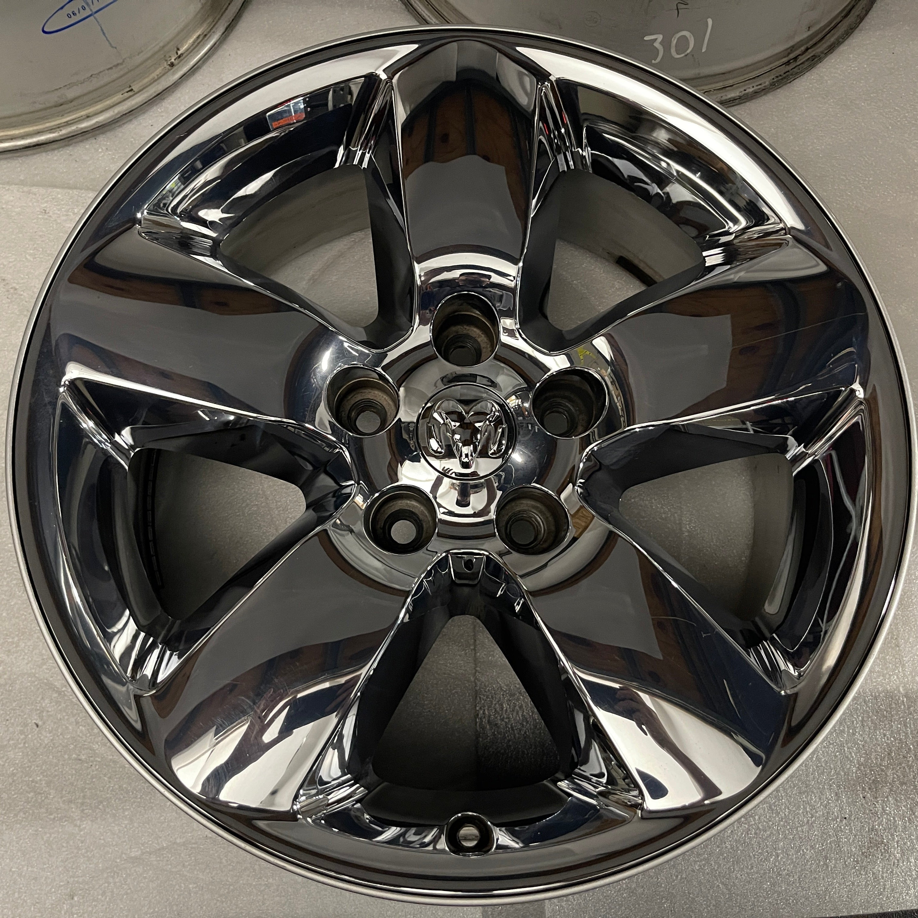 2013-2018 Ram 1500 OEM Wheel Rim 20x8 5x139.7 +19 Chrome – Socal Wheels
