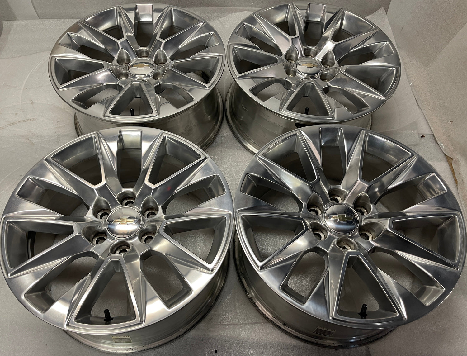 2019-2026 Chevy Silverado LTZ Factory 20 Inch Polished OEM Wheel Rim Set of 4
