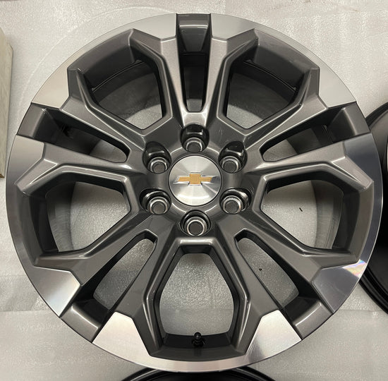 Four 2026 Chevy Silverado 1500 Factory 20 Wheels OEM Rim Tahoe Suburban 84775278